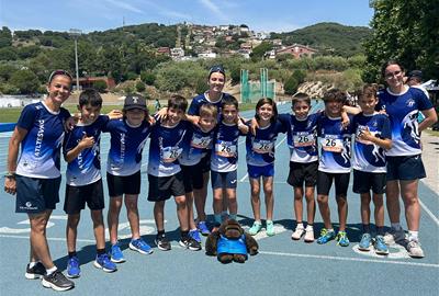 Equips del Club Atletes VNG. Eix